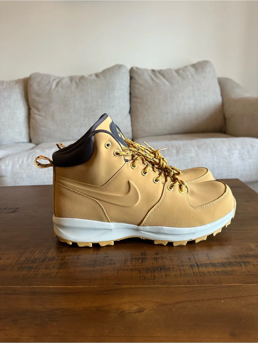 Nike Men’s Tan/Black Trail Work Boots